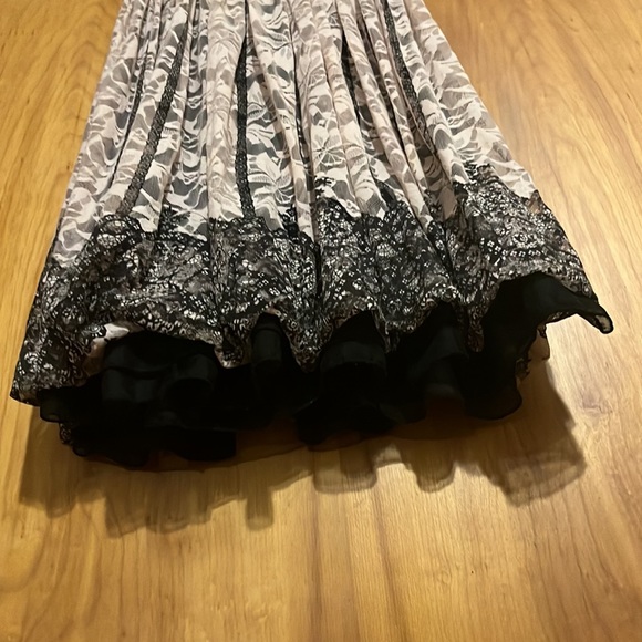 2 dressed, Rue 21 & Roulette - Picture 5 of 9